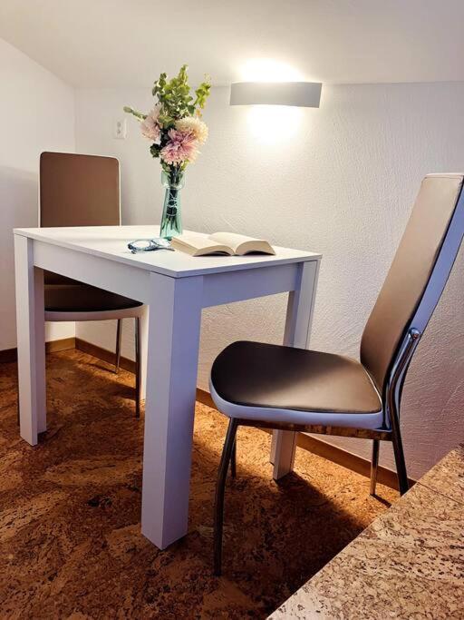 Ferienwohnung Chesa Margadant Zuoz Exterior foto
